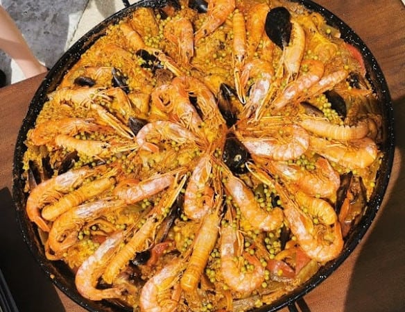 Paella Saveurs Espagnoles — photo 3