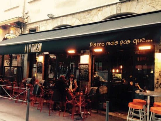 A la maison — photo 2