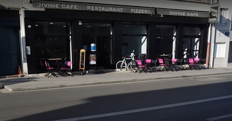 Divine Cafe — photo 3