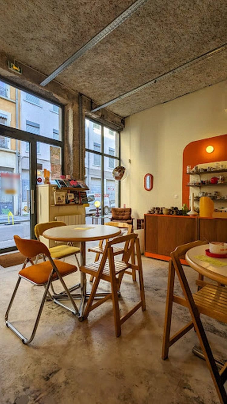 Môt Chút — photo 2