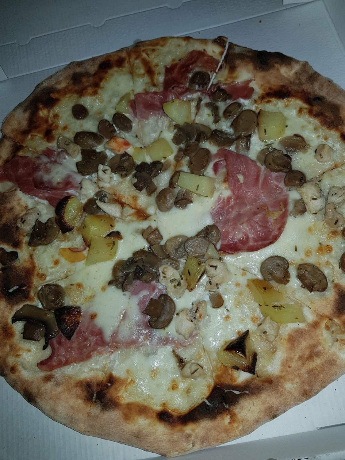 Pizza Napoli — photo 2