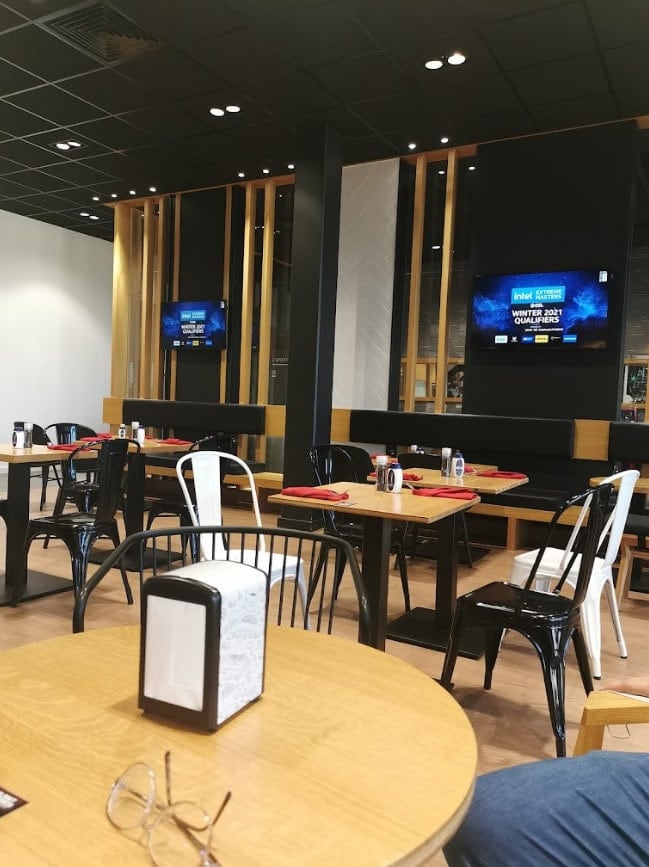 Planet Esports — photo 3