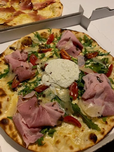 Bar à pizza — photo 2