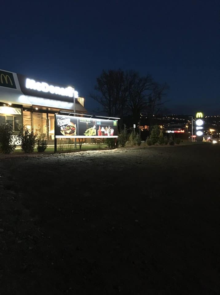 Mc Donald's - La façade du restaurant