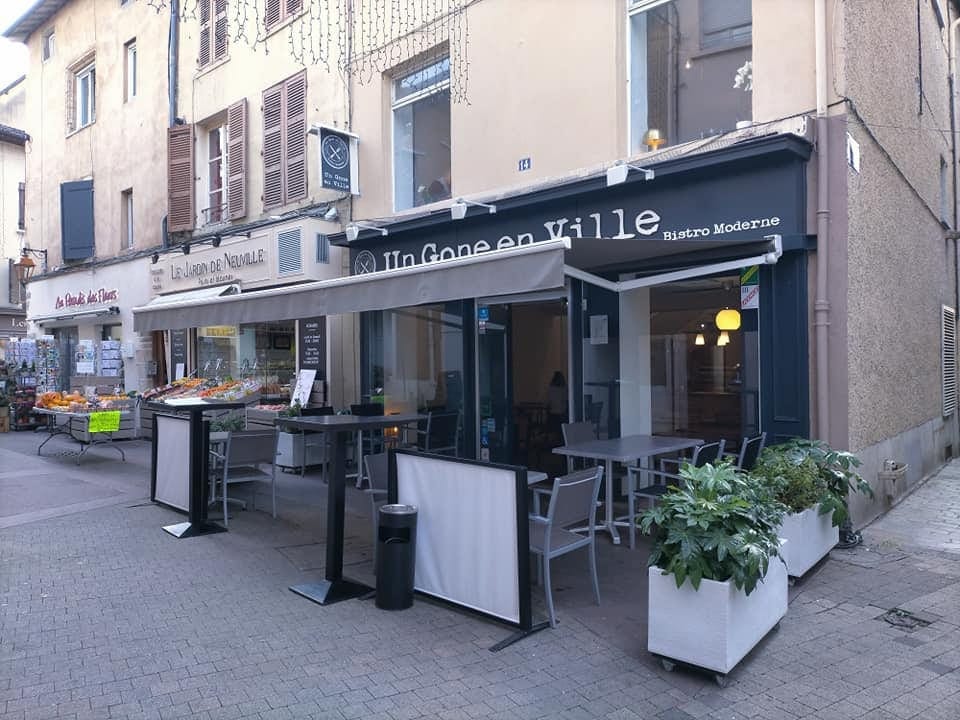 Un Gone en ville — Bistro - Bar à Neuville sur Saone — photo 2