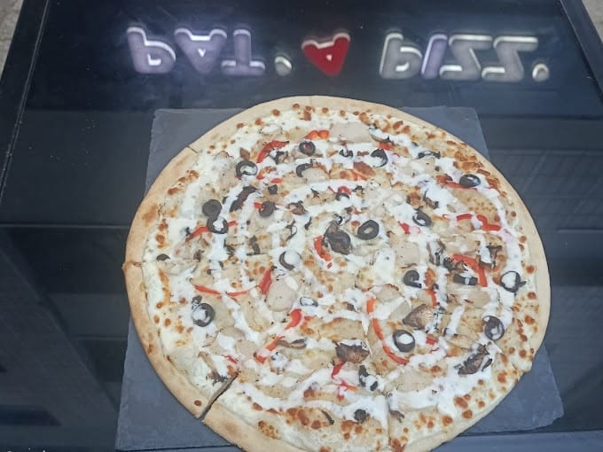 Pat A Pizz — photo 2