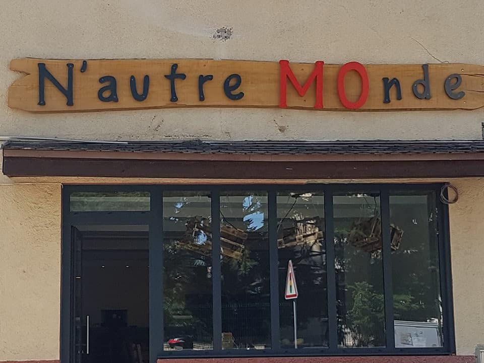 n'autre monde — photo 2