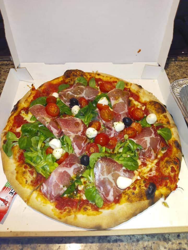 Via milano casa famiglia — Pizza - pizzéria à Saint Priest — photo 2