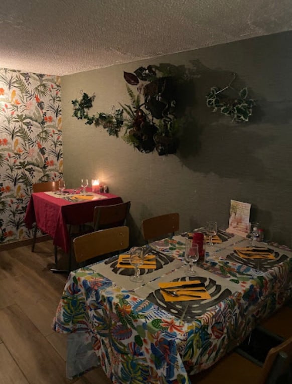La table des gosses — photo 3