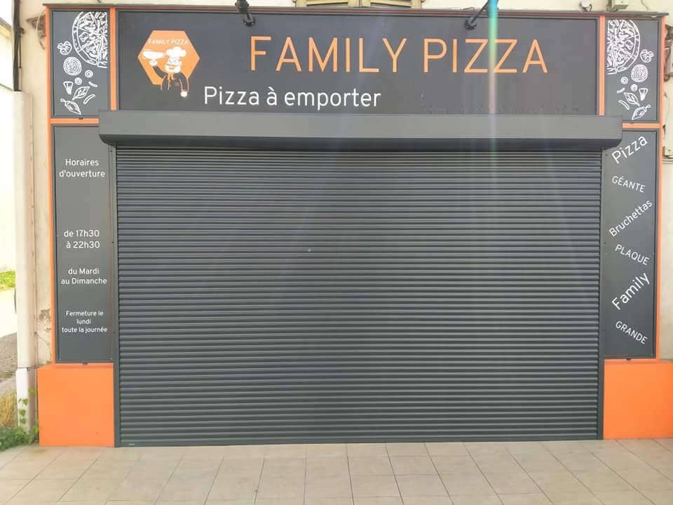 Family pizza — photo 3