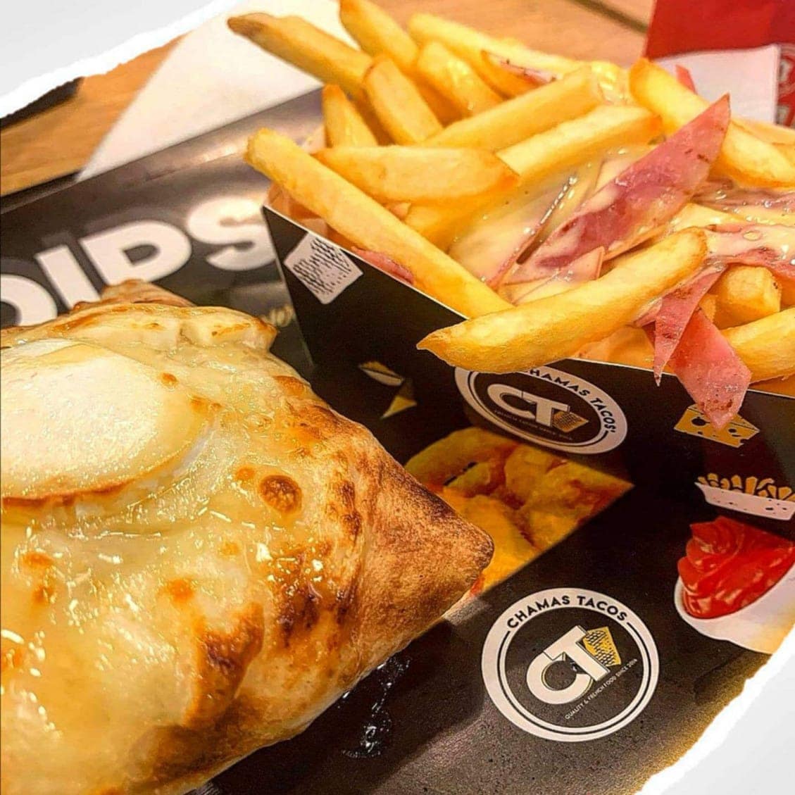 Chamas Tacos - Un tacos avec des frites