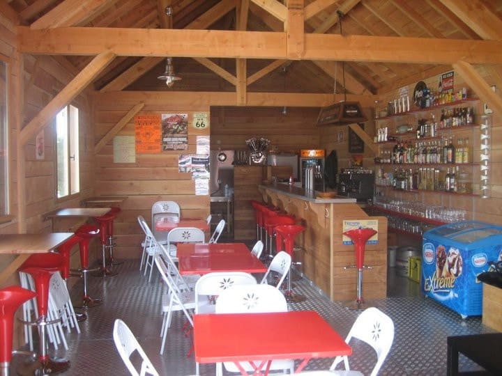 Central café — photo 3