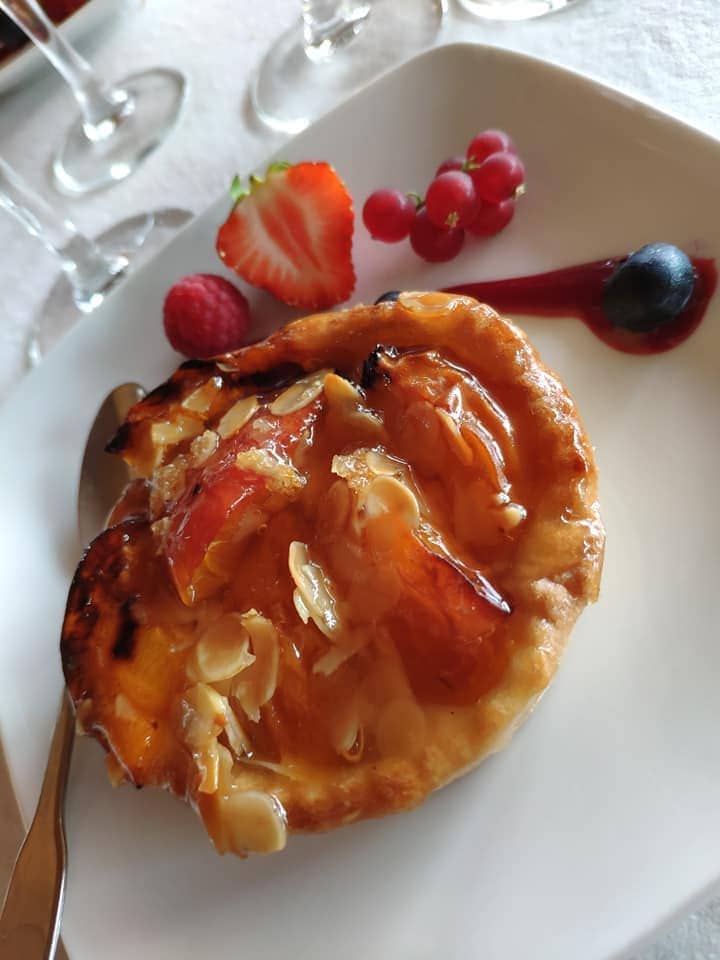 Moulin de l'Etang de Chavenne — Restaurant Français à La Chapelle Saint Sauveur — photo 3