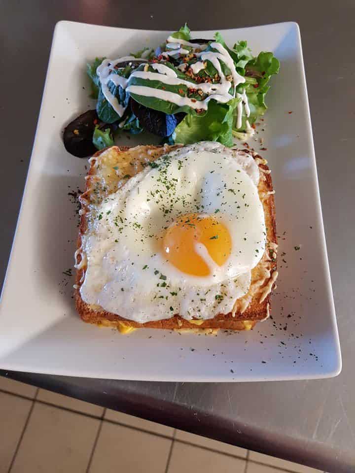 Aux Délices de Mia — Bistro - Bar à L' Abergement Saint Colombe — photo 2