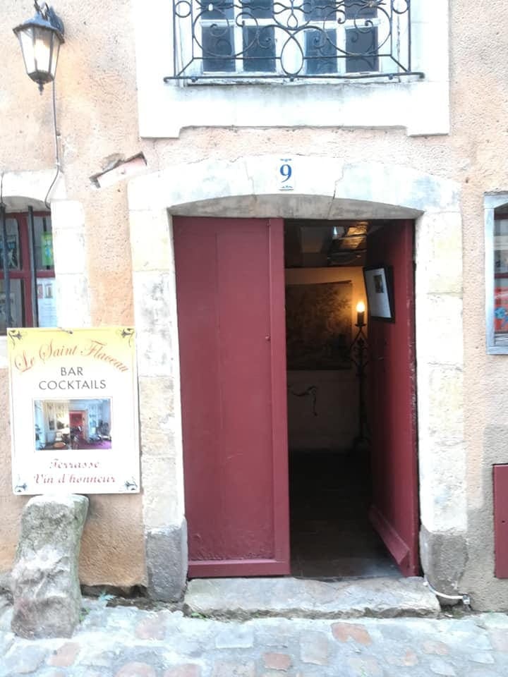 Le Saint Flaceau — photo 3