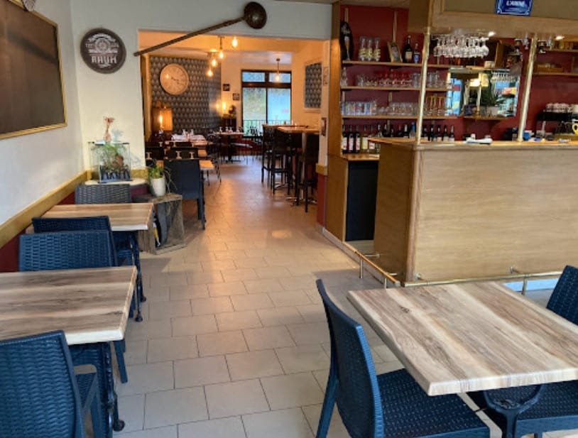 Bar du Centre — photo 3