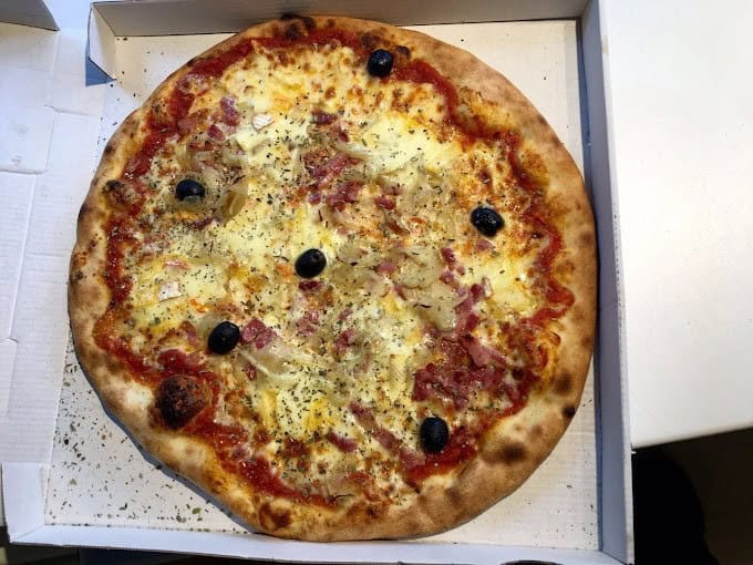 La Kbane Du Lac — Pizza - pizzéria à Saint Alban des Hurtieres — photo 2