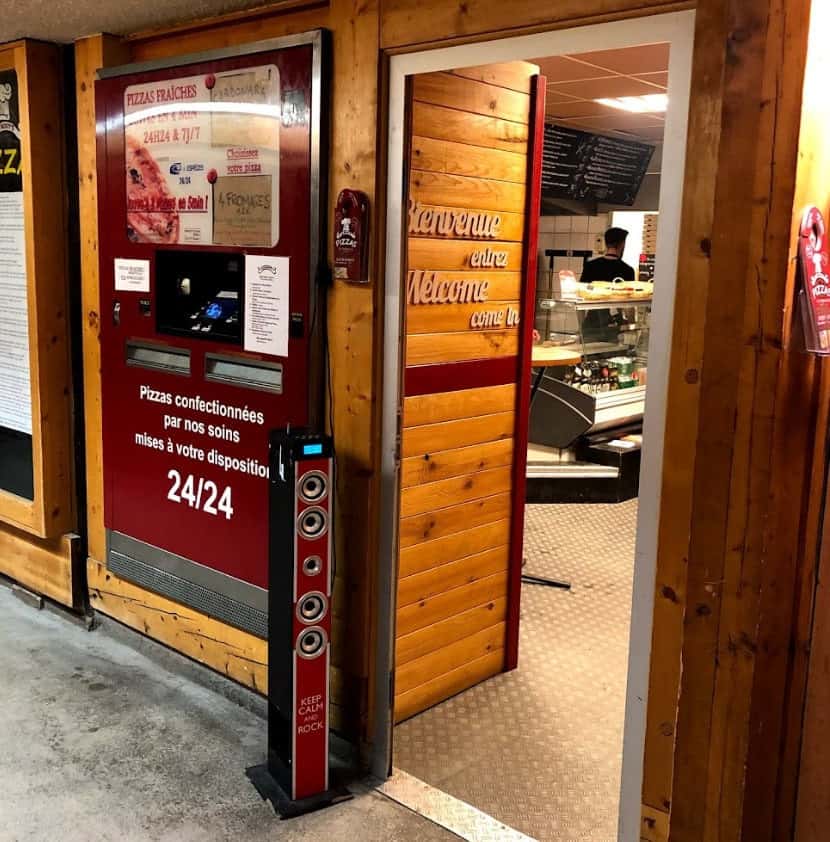 La Root's Pizzas — photo 3