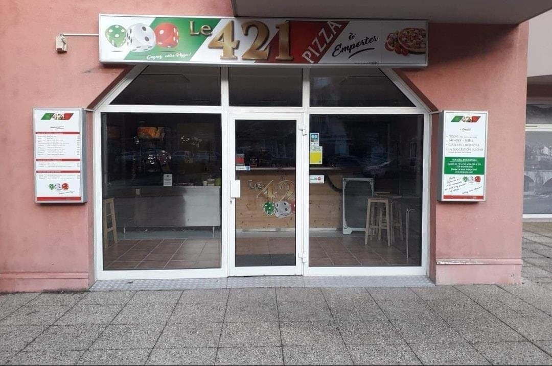 LE 421 — photo 2