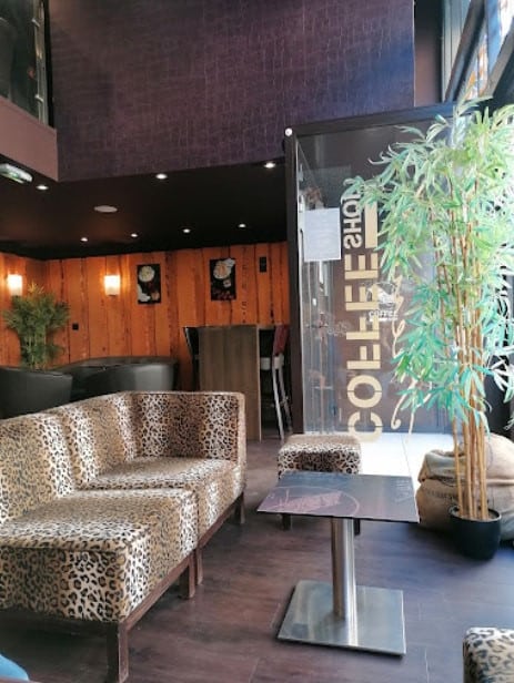 French Coffee Shop — photo 2