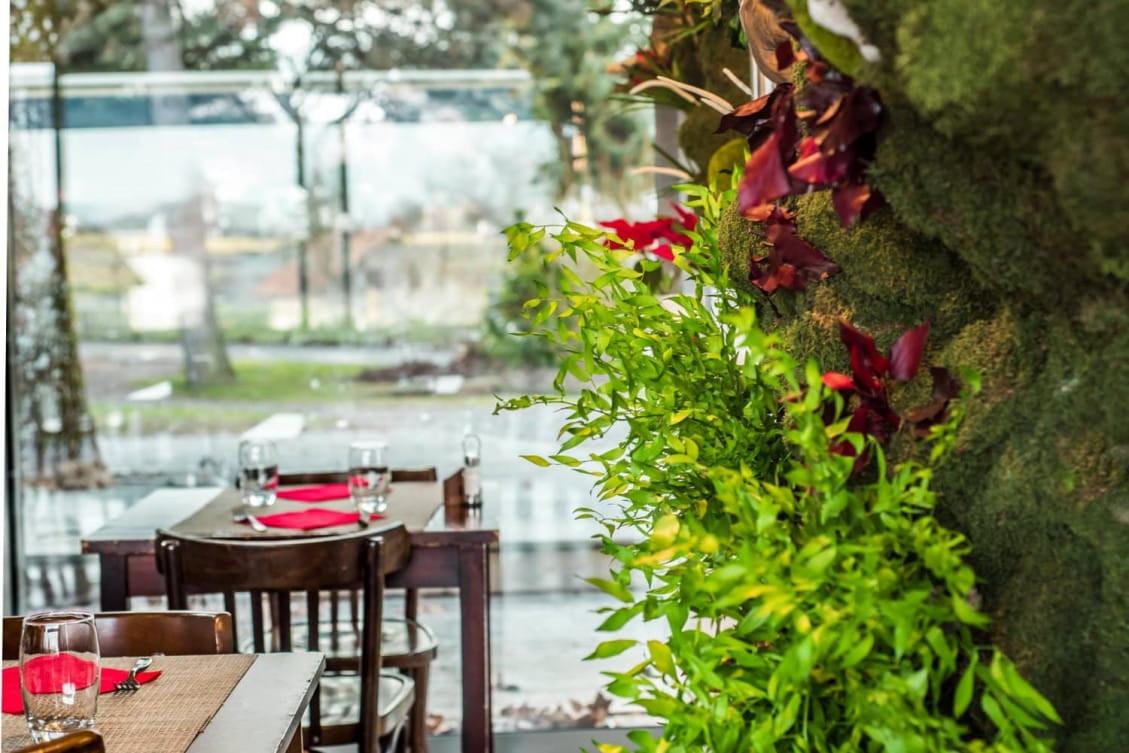 Jardin sur Court — Restaurant Français à Annecy — photo 2