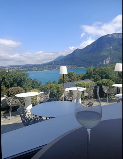 La Rotonde des Trésoms — Hôtel - Restaurant à Annecy — photo 2