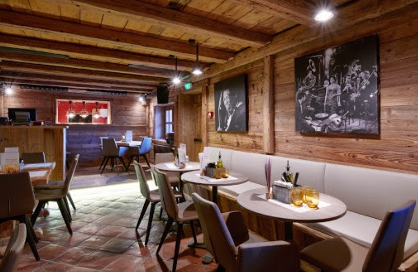 la Pizzeria de la Taverne — Pizza - pizzéria à Megeve — photo 3