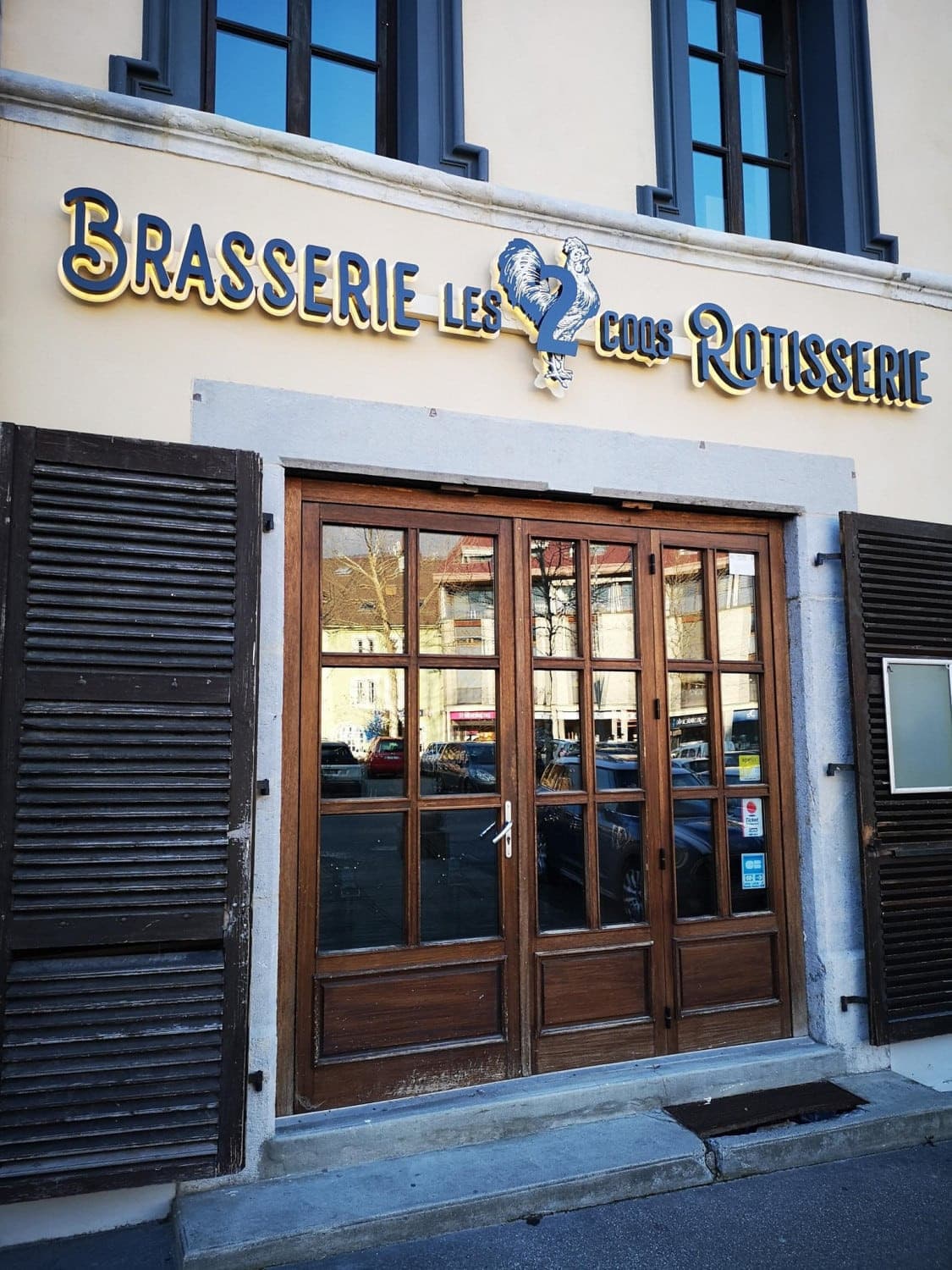 Les 2 Coqs — photo 3