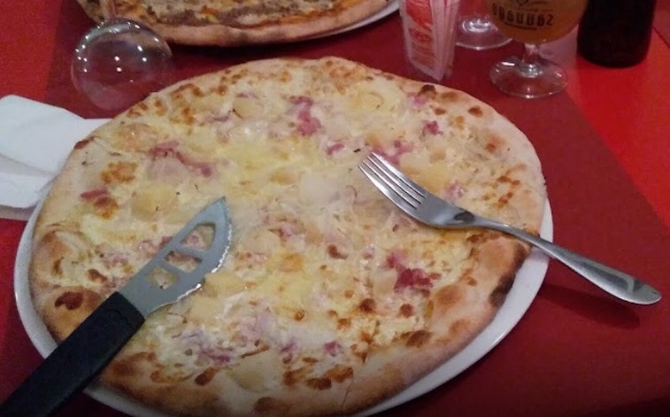 Pizzeria de Collonges — Pizza - pizzéria à Collonges sur Saleve — photo 2