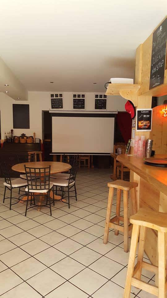 La Taverne d'Ici et d'Ailleurs — photo 3