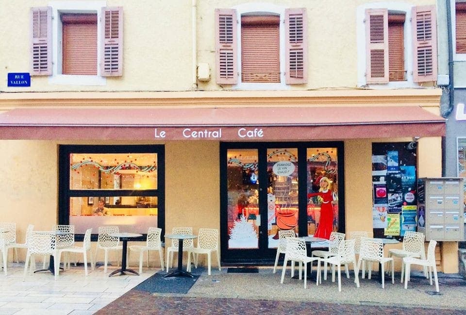 Le Central Café — photo 2