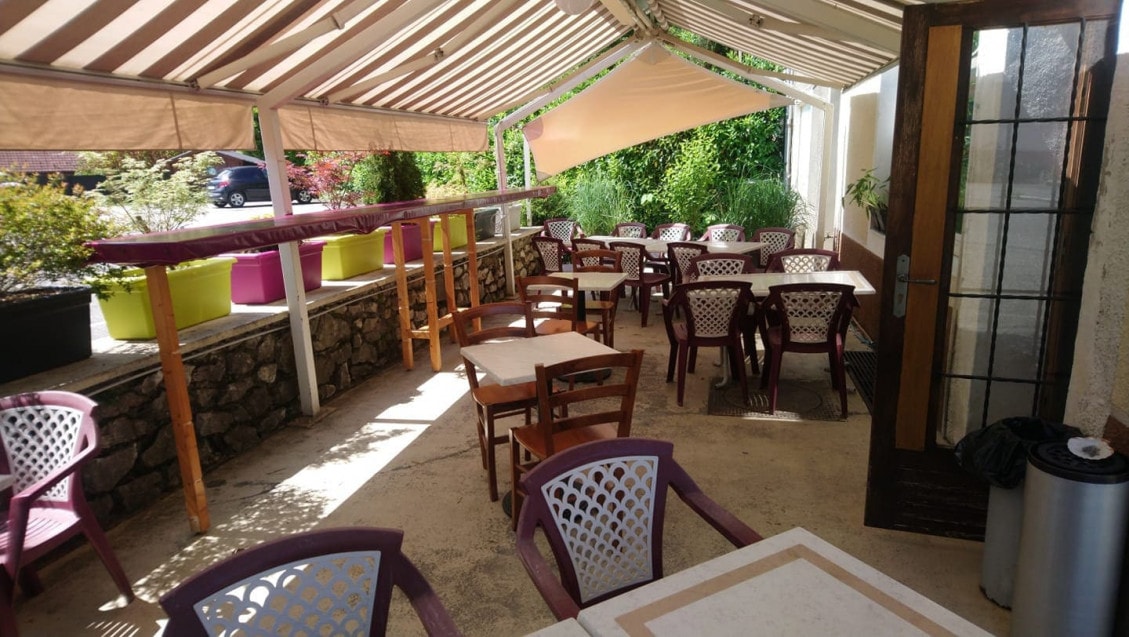 Auberge du Pont de Bonlieu — Auberge à Sallenoves — photo 2