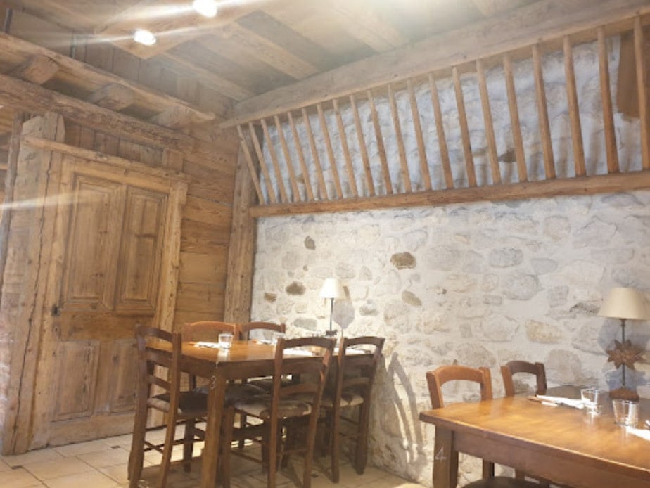 La jolie cour — photo 3