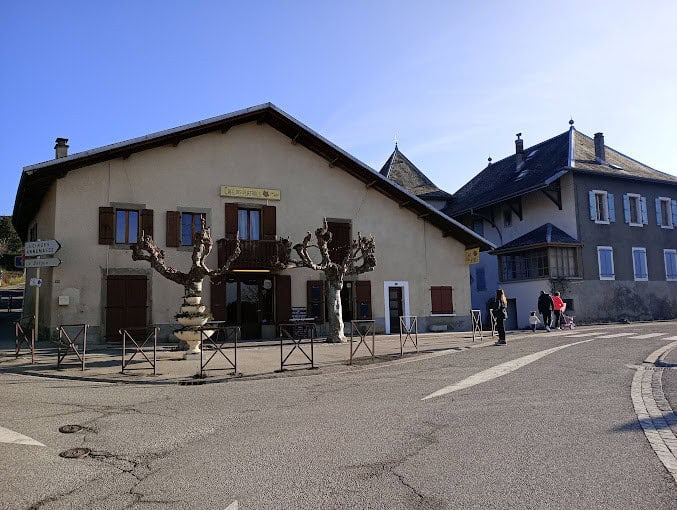 Le Café des Platanes — photo 3