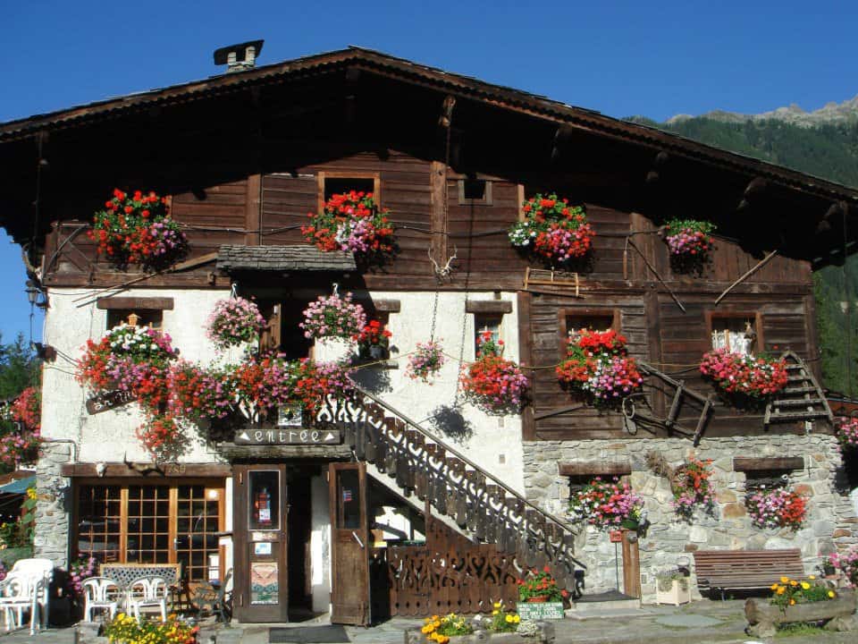 Crèmerie la montagne — Viandes et Grillades à Chamonix Mont Blanc — photo 2