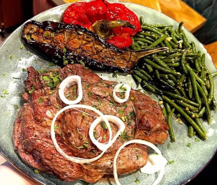 Arco Steak House — photo 2