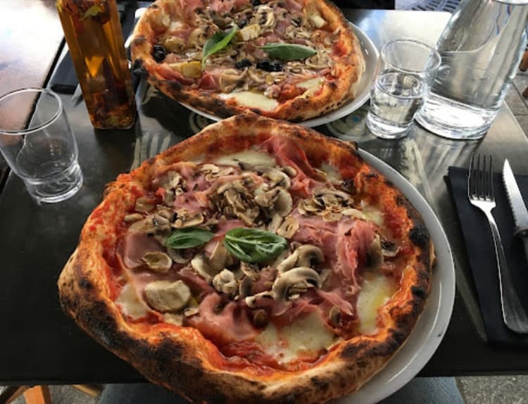 Bella Piazza — photo 2