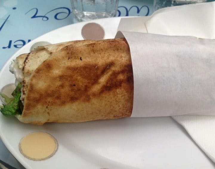 Photo de Falafel Cafe