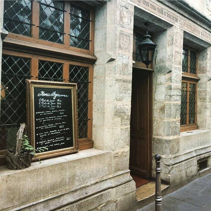 L'Auberge Nicolas Flamel  — photo 2