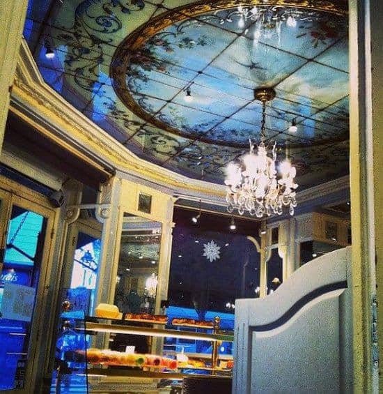 Au petit versailles du marais — photo 3