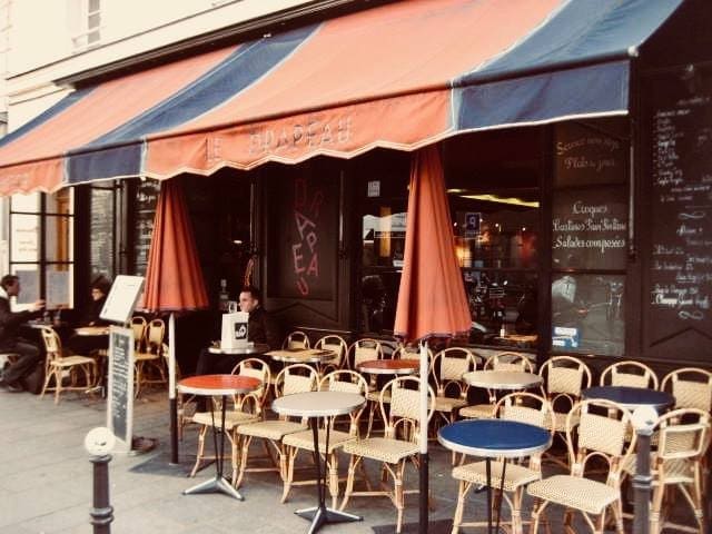 Le Drapeau — photo 2