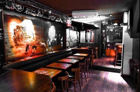 Pub St Hilaire — photo 2