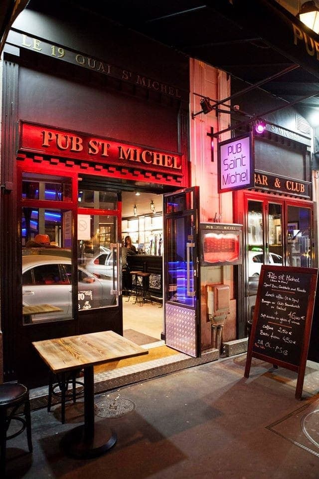 Pub st michel — photo 2
