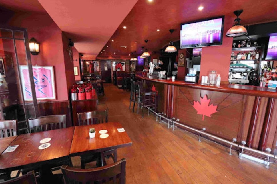 The Great Canadian Pub — photo 3