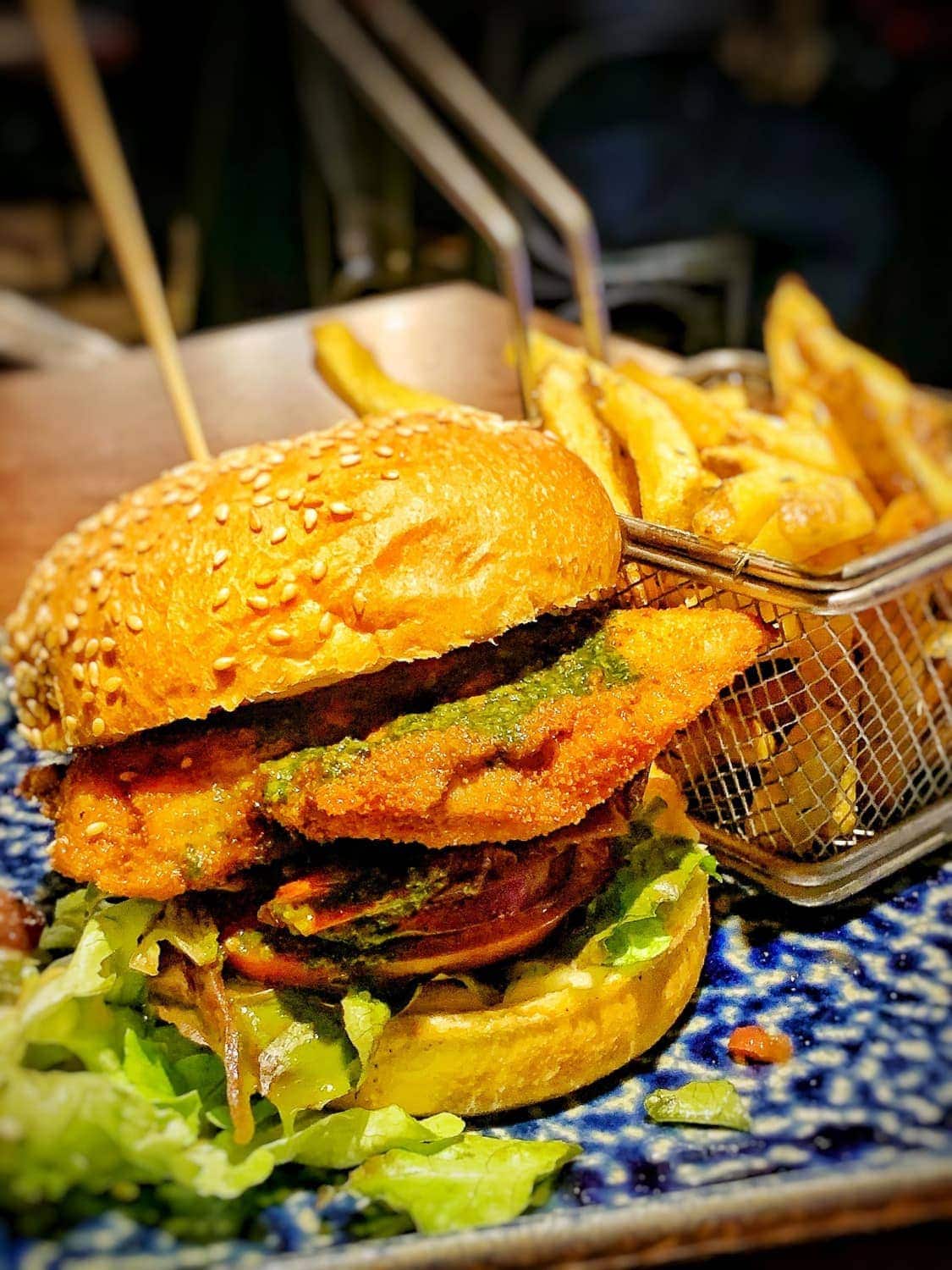 Ô'Cocher,Table et Burger — photo 2
