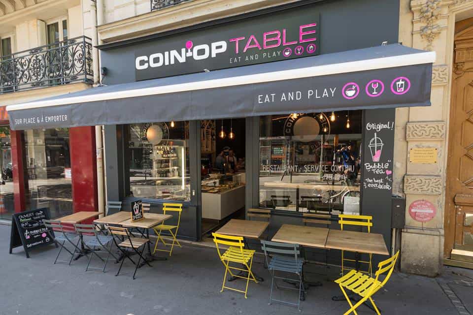 Coin-op table — photo 3