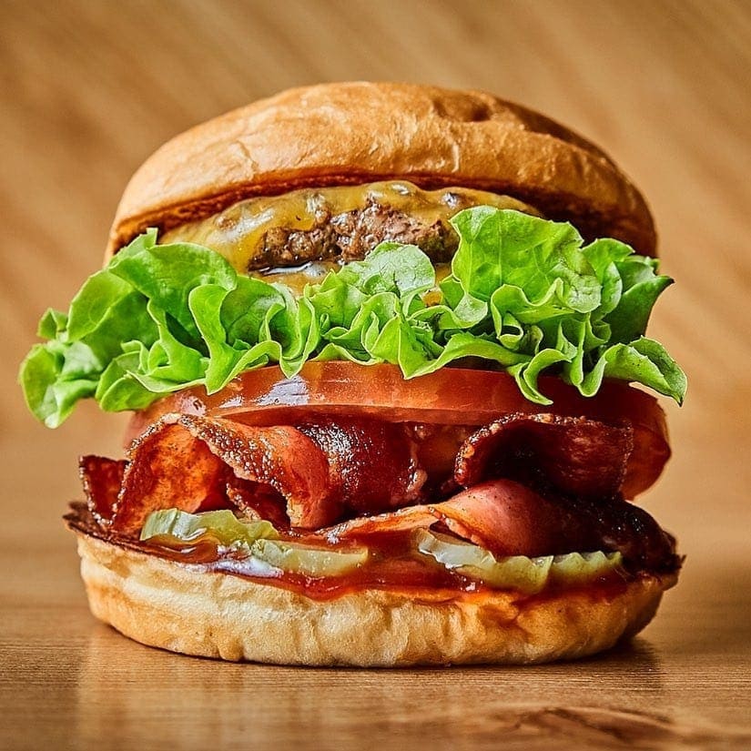 Photo de Burger and Fries