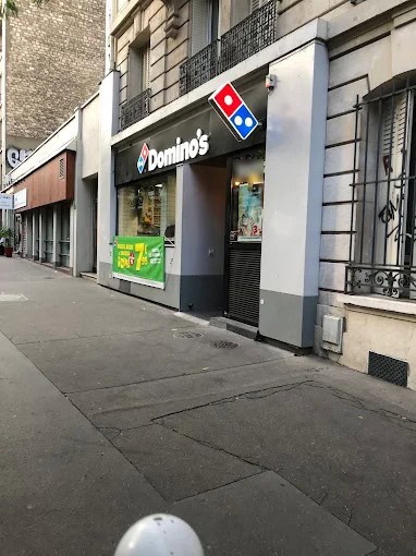 Domino's pizza - La façade
