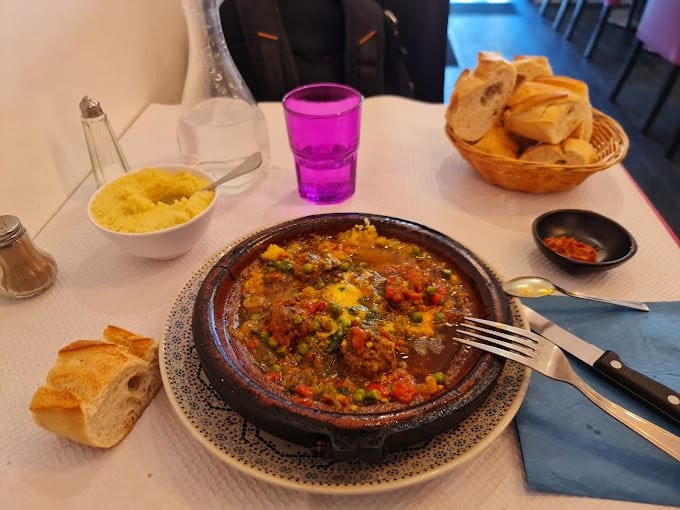 Photo de Gamila cantine