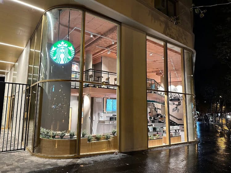 Starbucks Coffee — photo 2